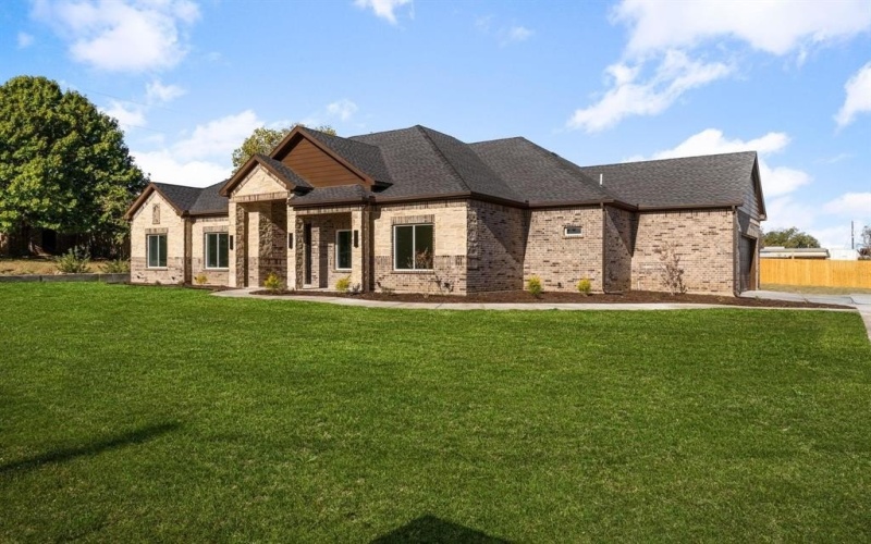 612 Overhill Road, Granbury, TX 76048, 3 Habitaciones Habitaciones , ,3 BañosBaños,Residential,En Venta,612 Overhill Road,20922014