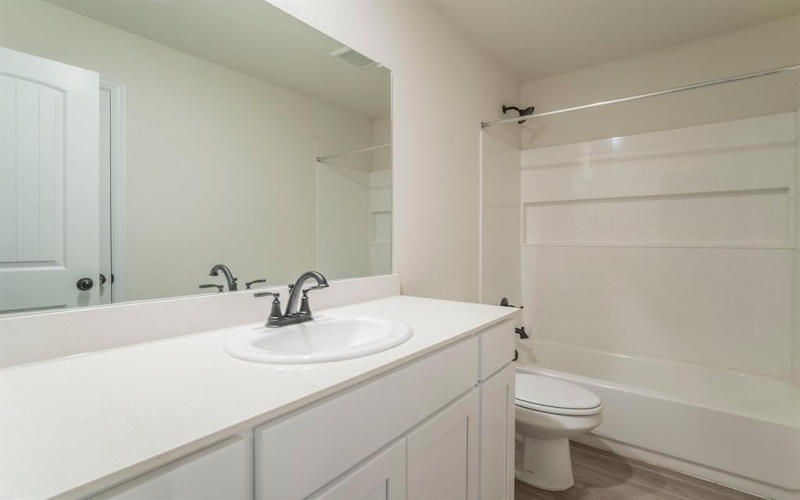 404 Rose Avenue, Cleburne, TX 76033, 4 Habitaciones Habitaciones , ,2 BañosBaños,Residential,En Venta,404 Rose Avenue,20922997