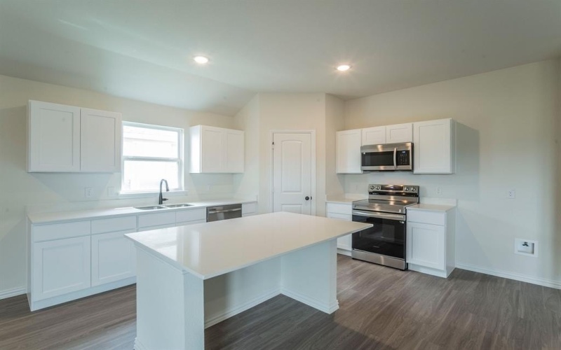 404 Rose Avenue, Cleburne, TX 76033, 4 Habitaciones Habitaciones , ,2 BañosBaños,Residential,En Venta,404 Rose Avenue,20922997