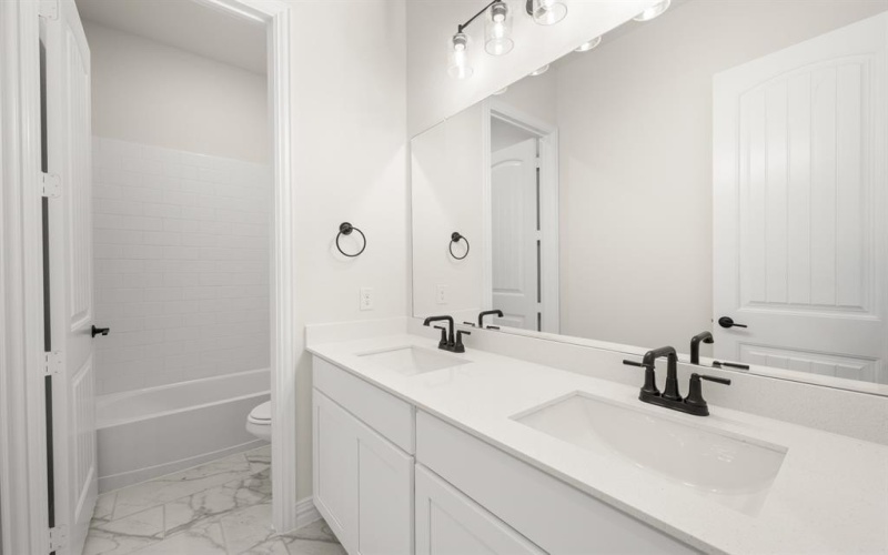 10611 Winter Wheat Lane, Venus, TX 76084, 4 Habitaciones Habitaciones , ,3 BañosBaños,Residential,En Venta,10611 Winter Wheat Lane,0,20923076