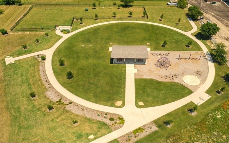 601 Pawprint Hollow, Godley, TX 76044, 4 Bedrooms Bedrooms, ,2 BathroomsBathrooms,Residential,For Sale,601 Pawprint Hollow,20923195