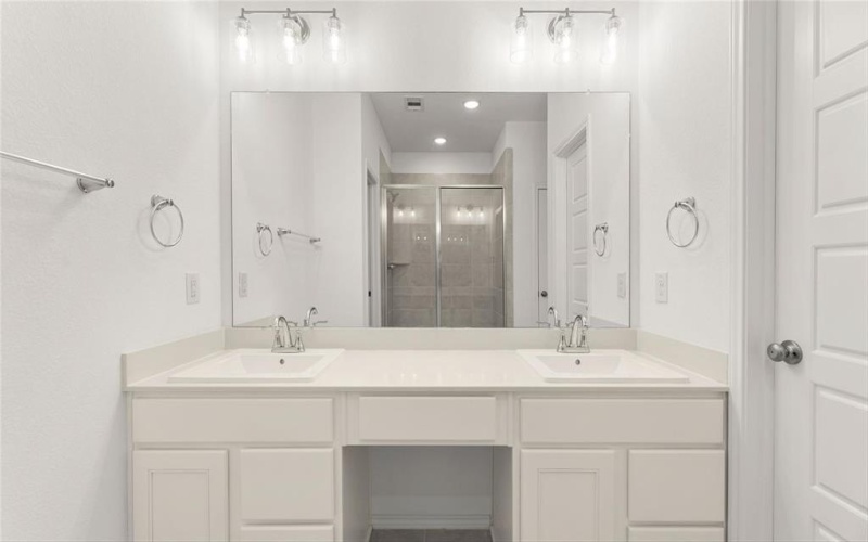 2021 Bayfront Drive, Royse City, TX 75189, 3 Habitaciones Habitaciones , ,2 BañosBaños,Residential,En Venta,2021 Bayfront Drive,20923207