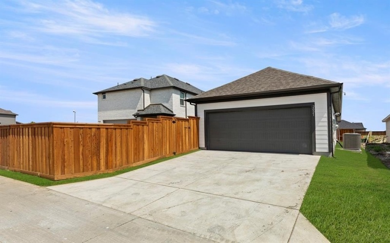 2021 Bayfront Drive, Royse City, TX 75189, 3 Habitaciones Habitaciones , ,2 BañosBaños,Residential,En Venta,2021 Bayfront Drive,0,20923207