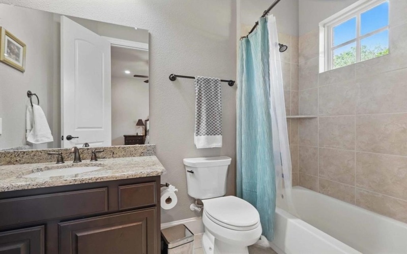 720 Wagner Way, Lantana, TX 76226, 4 Habitaciones Habitaciones , ,5 BañosBaños,Residential,En Venta,720 Wagner Way,20923249