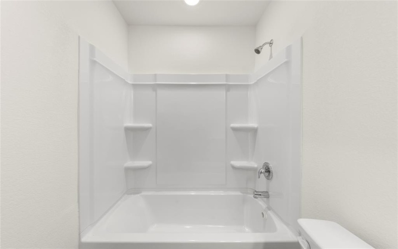 2102 Harebell Drive, Melissa, TX 75454, 3 Bedrooms Bedrooms, ,2 BathroomsBathrooms,Residential,For Sale,2102 Harebell Drive,20923300