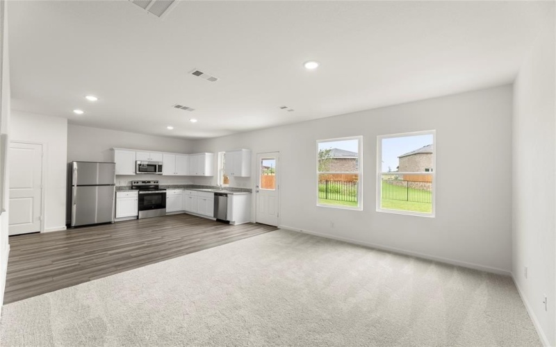 2102 Harebell Drive, Melissa, TX 75454, 3 Bedrooms Bedrooms, ,2 BathroomsBathrooms,Residential,For Sale,2102 Harebell Drive,20923300