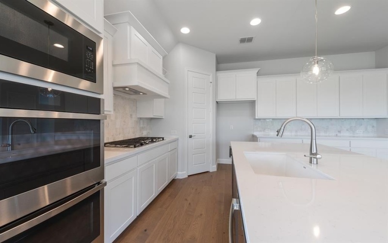 7313 Wayward Wind Drive, Fort Worth, TX 76179, 4 Bedrooms Bedrooms, ,3 BathroomsBathrooms,Residential,For Sale,7313 Wayward Wind Drive,20923425