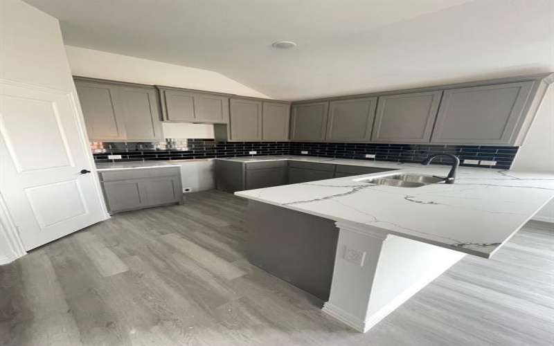 3510 Middlefield Road, Dallas, TX 75253, 4 Habitaciones Habitaciones , ,2 BañosBaños,Residential,En Venta,3510 Middlefield Road,20923646