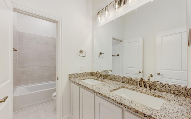 1125 Meadow Vista Drive, Crowley, TX 76036, 3 Bedrooms Bedrooms, ,2 BathroomsBathrooms,Residential,For Sale,1125 Meadow Vista Drive,0,20923842