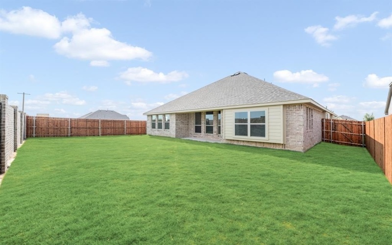 1125 Meadow Vista Drive, Crowley, TX 76036, 3 Bedrooms Bedrooms, ,2 BathroomsBathrooms,Residential,For Sale,1125 Meadow Vista Drive,0,20923842