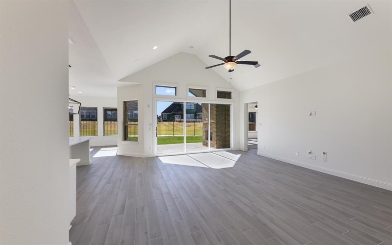 6852 Turner Falls Circle, Flower Mound, TX 76226, 4 Habitaciones Habitaciones , ,3 BañosBaños,Residential,En Venta,6852 Turner Falls Circle,20924000