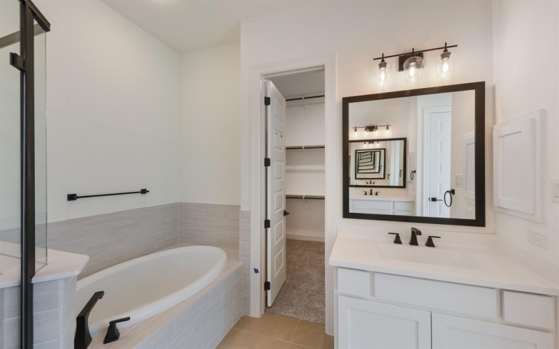 6852 Turner Falls Circle, Flower Mound, TX 76226, 4 Habitaciones Habitaciones , ,3 BañosBaños,Residential,En Venta,6852 Turner Falls Circle,20924000