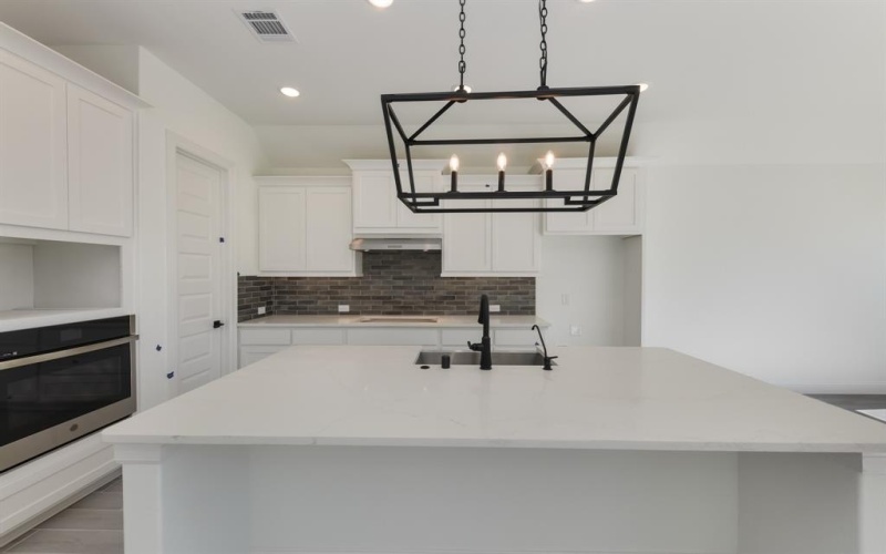 6852 Turner Falls Circle, Flower Mound, TX 76226, 4 Habitaciones Habitaciones , ,3 BañosBaños,Residential,En Venta,6852 Turner Falls Circle,20924000