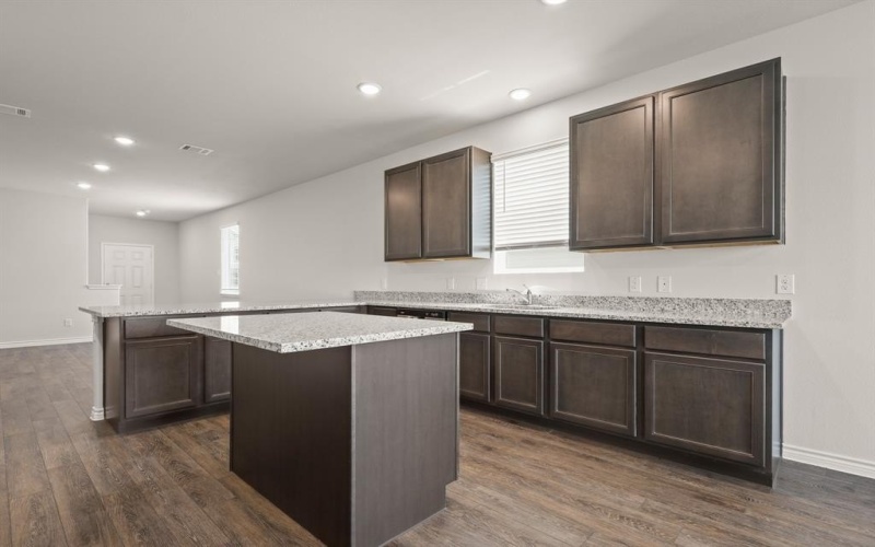 2409 Texas Ash Way, Fort Worth, TX 76123, 5 Habitaciones Habitaciones , ,3 BañosBaños,Residential,En Venta,2409 Texas Ash Way,20924005
