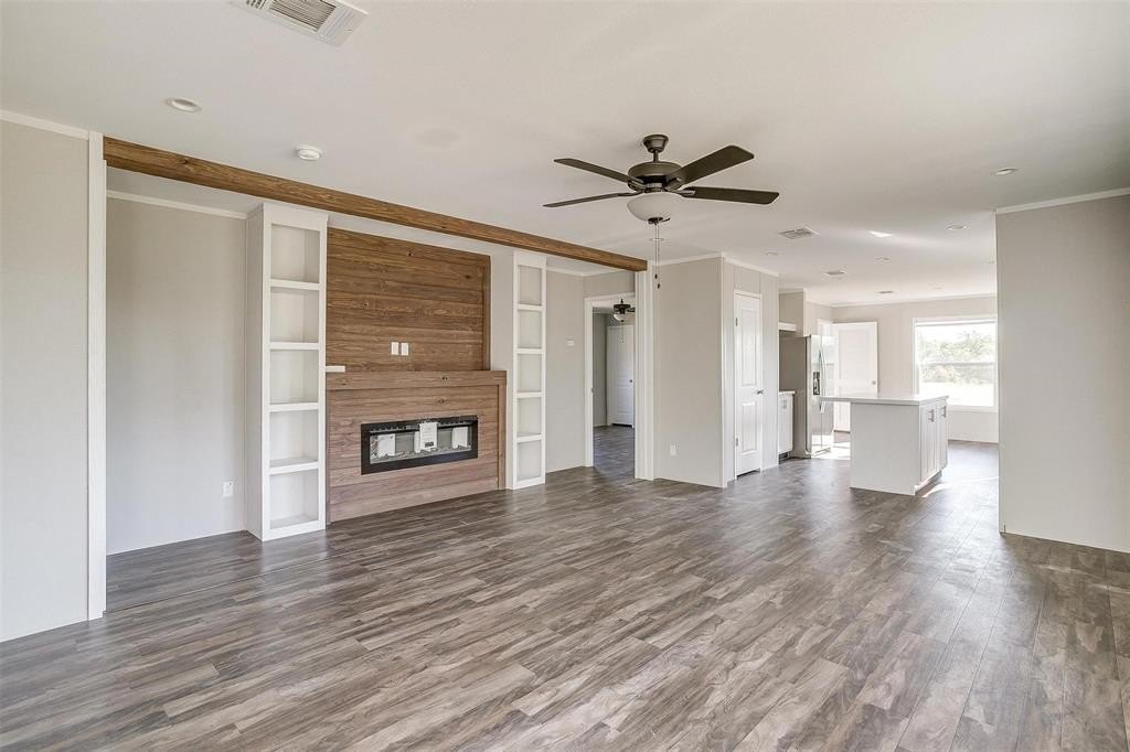 4417 County Road 423, Grandview, TX 76050, 4 Bedrooms Bedrooms, ,3 BathroomsBathrooms,Residential,For Sale,4417 County Road 423,20924190