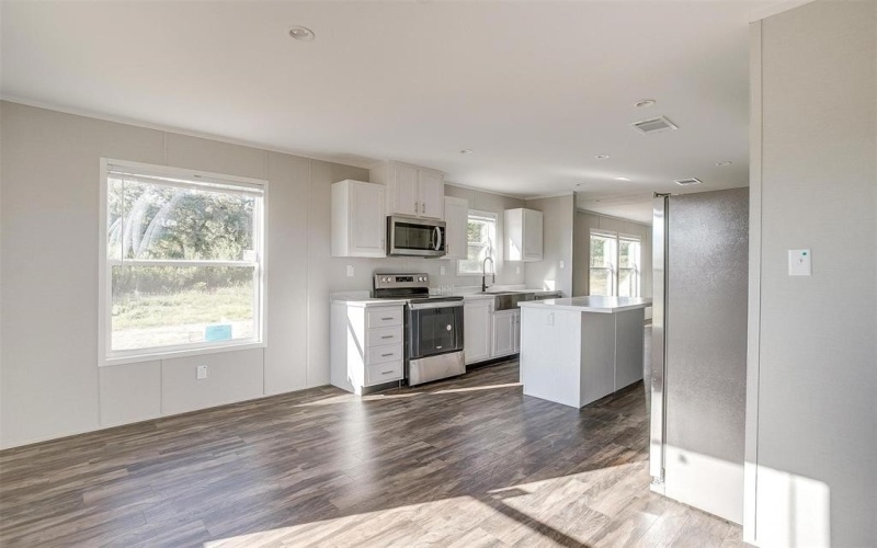 4417 County Road 423, Grandview, TX 76050, 4 Bedrooms Bedrooms, ,3 BathroomsBathrooms,Residential,For Sale,4417 County Road 423,20924190