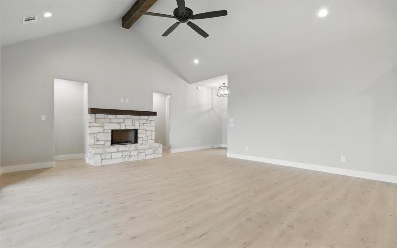 121 Chapowits, Godley, TX 76044, 3 Bedrooms Bedrooms, ,2 BathroomsBathrooms,Residential,For Sale,121 Chapowits,20924200
