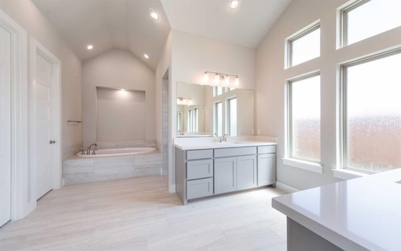 6904 Lanner Lane, Fort Worth, TX 76179, 4 Bedrooms Bedrooms, ,3 BathroomsBathrooms,Residential,For Sale,6904 Lanner Lane,0,20924293