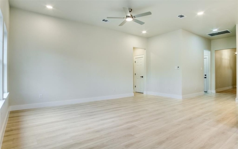 5632 Goodman Avenue, Fort Worth, TX 76107, 3 Bedrooms Bedrooms, ,2 BathroomsBathrooms,Residential,For Sale,5632 Goodman Avenue,20924631