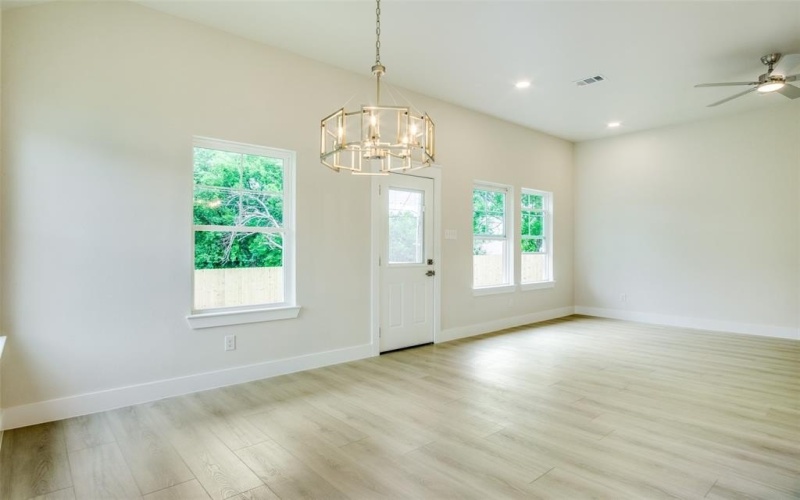 5632 Goodman Avenue, Fort Worth, TX 76107, 3 Bedrooms Bedrooms, ,2 BathroomsBathrooms,Residential,For Sale,5632 Goodman Avenue,20924631