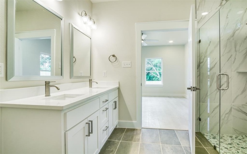 5632 Goodman Avenue, Fort Worth, TX 76107, 3 Bedrooms Bedrooms, ,2 BathroomsBathrooms,Residential,For Sale,5632 Goodman Avenue,20924631