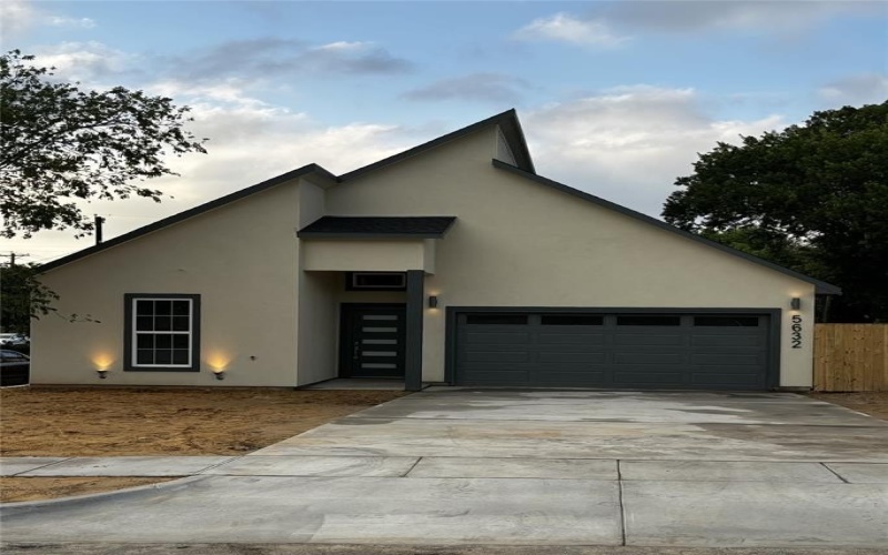 5632 Goodman Avenue, Fort Worth, TX 76107, 3 Bedrooms Bedrooms, ,2 BathroomsBathrooms,Residential,For Sale,5632 Goodman Avenue,20924631