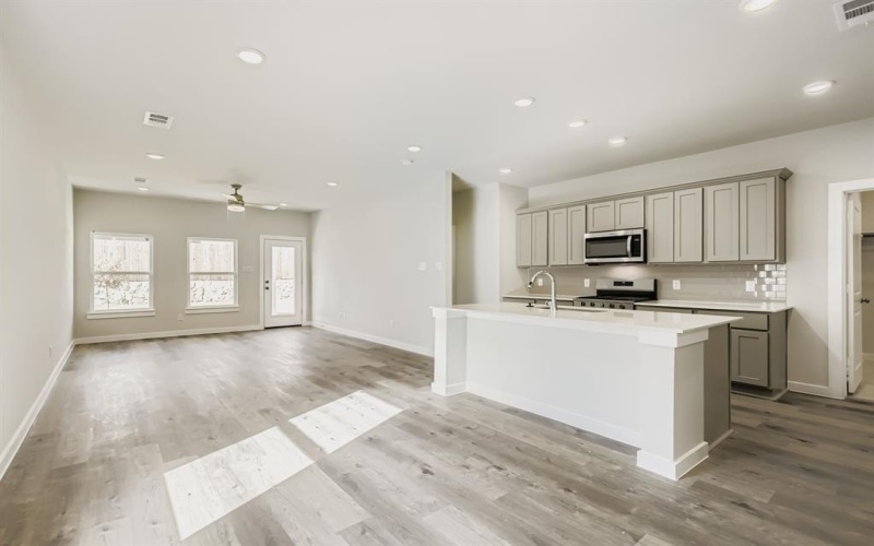 819 Brilliance Drive, Royse City, TX 75189, 3 Habitaciones Habitaciones , ,2 BañosBaños,Residential,En Venta,819 Brilliance Drive,0,20924634