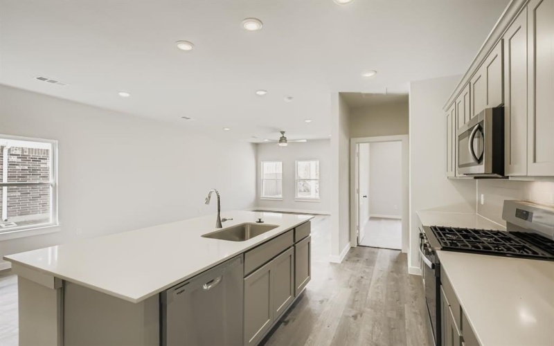 819 Brilliance Drive, Royse City, TX 75189, 3 Habitaciones Habitaciones , ,2 BañosBaños,Residential,En Venta,819 Brilliance Drive,0,20924634