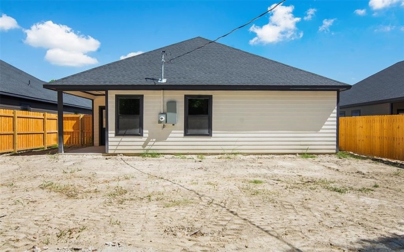 205 W Elm Street, Whitewright, TX 75491, 3 Habitaciones Habitaciones , ,2 BañosBaños,Residential,En Venta,205 W Elm Street,0,20926670