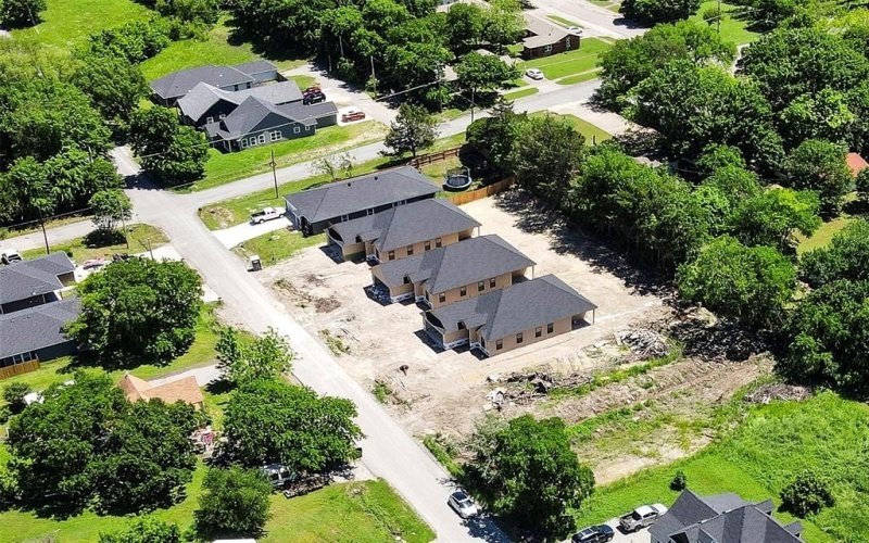 207 W Elm Street, Whitewright, TX 75491, 3 Habitaciones Habitaciones , ,2 BañosBaños,Residential,En Venta,207 W Elm Street,20926672