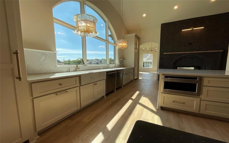 3205 Fairway Drive, Denton, TX 76226, 4 Bedrooms Bedrooms, ,5 BathroomsBathrooms,Residential,For Sale,3205 Fairway Drive,20924835