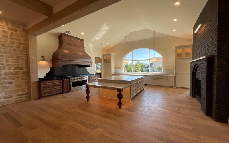 3205 Fairway Drive, Denton, TX 76226, 4 Bedrooms Bedrooms, ,5 BathroomsBathrooms,Residential,For Sale,3205 Fairway Drive,20924835