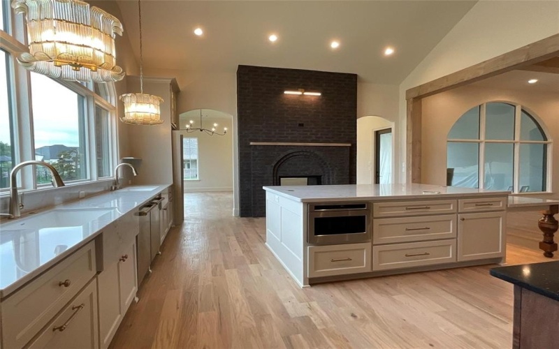 3205 Fairway Drive, Denton, TX 76226, 4 Bedrooms Bedrooms, ,5 BathroomsBathrooms,Residential,For Sale,3205 Fairway Drive,20924835