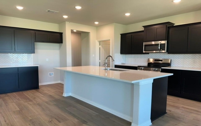 2471 Blackjack Oak Road, Oak Ridge, TX 75161, 4 Bedrooms Bedrooms, ,2 BathroomsBathrooms,Residential,For Sale,2471 Blackjack Oak Road,20924951