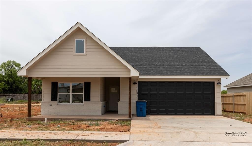 1534 Fletchers Path, Buffalo Gap, TX 79508, 3 Habitaciones Habitaciones , ,2 BañosBaños,Residential,En Venta,1534 Fletchers Path,20925758