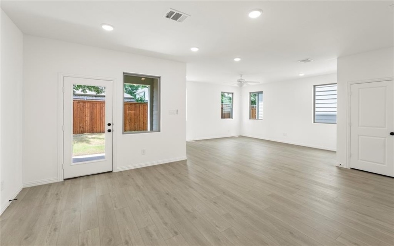 6930 Terlingua, Dallas, TX 75228, 3 Bedrooms Bedrooms, ,2 BathroomsBathrooms,Residential,For Sale,6930 Terlingua,0,20925789