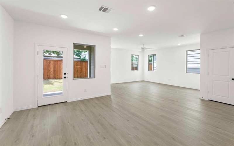 6930 Terlingua, Dallas, TX 75228, 3 Bedrooms Bedrooms, ,2 BathroomsBathrooms,Residential,For Sale,6930 Terlingua,0,20925789