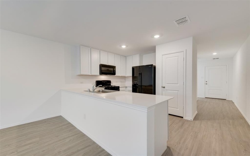1605 Crested Way, Fort Worth, TX 76140, 3 Bedrooms Bedrooms, ,2 BathroomsBathrooms,Residential,For Sale,1605 Crested Way,20925880