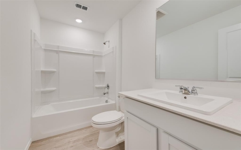 1605 Crested Way, Fort Worth, TX 76140, 3 Bedrooms Bedrooms, ,2 BathroomsBathrooms,Residential,For Sale,1605 Crested Way,20925880