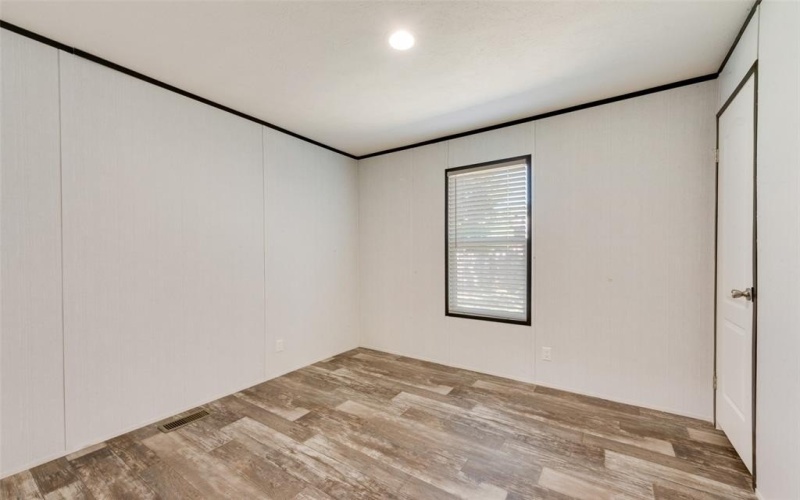 60 Tecumseh Road, Valley View, TX 76272, 3 Bedrooms Bedrooms, ,2 BathroomsBathrooms,Residential,For Sale,60 Tecumseh Road,20925938