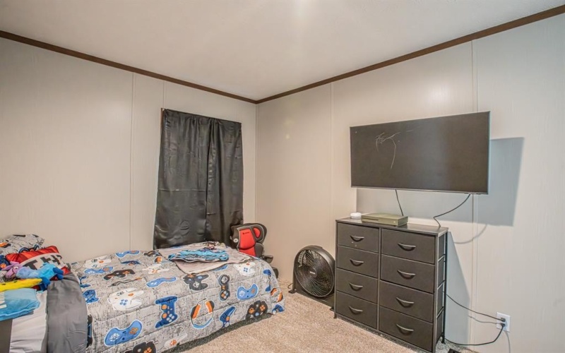 335 Overland Trail, Bridgeport, TX 76426, 4 Bedrooms Bedrooms, ,2 BathroomsBathrooms,Residential,For Sale,335 Overland Trail,20926219