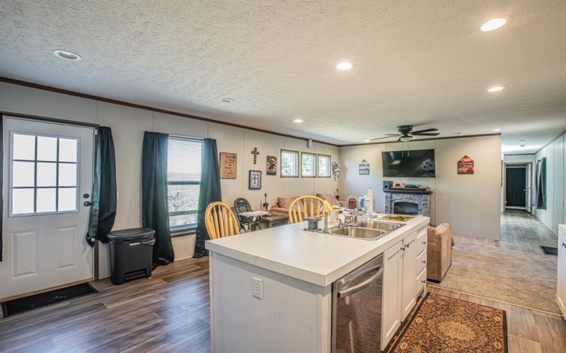 335 Overland Trail, Bridgeport, TX 76426, 4 Bedrooms Bedrooms, ,2 BathroomsBathrooms,Residential,For Sale,335 Overland Trail,20926219