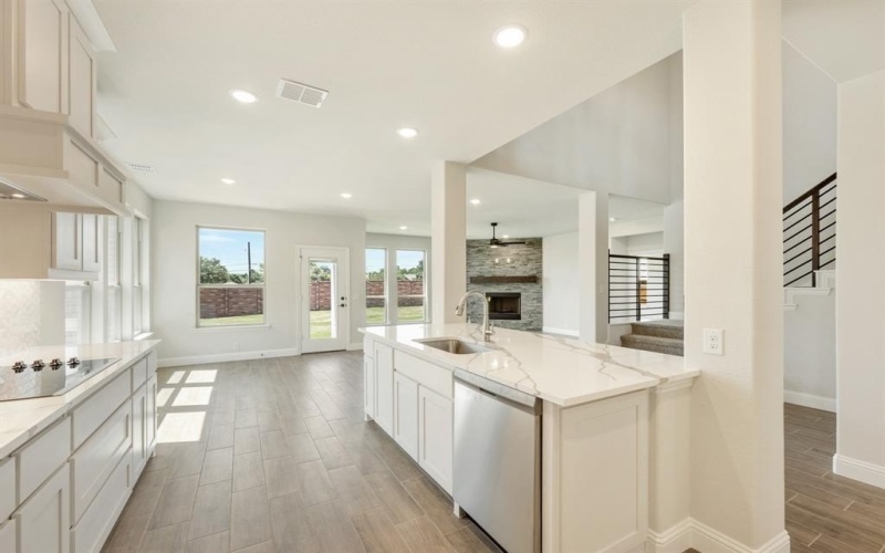 717 Seahawk Street, Joshua, TX 76058, 5 Bedrooms Bedrooms, ,5 BathroomsBathrooms,Residential,For Sale,717 Seahawk Street,20926431