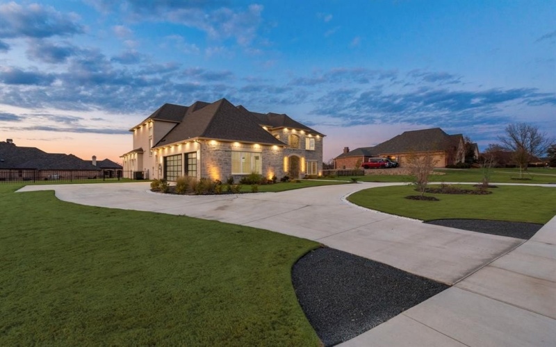 100 Old Vineyard Lane, Heath, TX 75032, 5 Bedrooms Bedrooms, ,5 BathroomsBathrooms,Residential,For Sale,100 Old Vineyard Lane,20926521