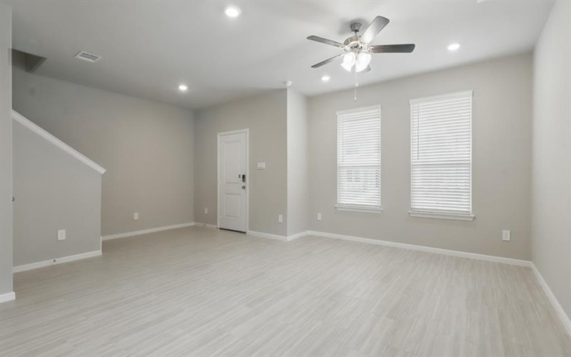 3016 STRAWBERRY FARM Lane, Fort Worth, TX 76140, 3 Bedrooms Bedrooms, ,2 BathroomsBathrooms,Residential,For Sale,3016 STRAWBERRY FARM Lane,20926996