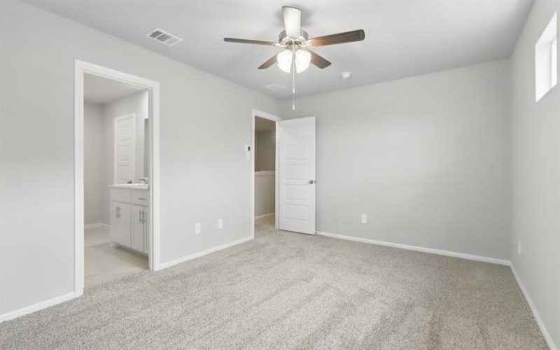 3016 STRAWBERRY FARM Lane, Fort Worth, TX 76140, 3 Bedrooms Bedrooms, ,2 BathroomsBathrooms,Residential,For Sale,3016 STRAWBERRY FARM Lane,20926996