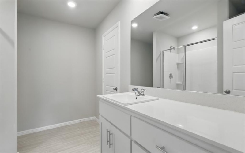 3016 STRAWBERRY FARM Lane, Fort Worth, TX 76140, 3 Bedrooms Bedrooms, ,2 BathroomsBathrooms,Residential,For Sale,3016 STRAWBERRY FARM Lane,20926996