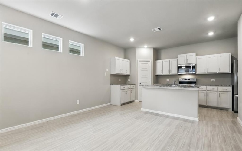 3016 STRAWBERRY FARM Lane, Fort Worth, TX 76140, 3 Bedrooms Bedrooms, ,2 BathroomsBathrooms,Residential,For Sale,3016 STRAWBERRY FARM Lane,20926996