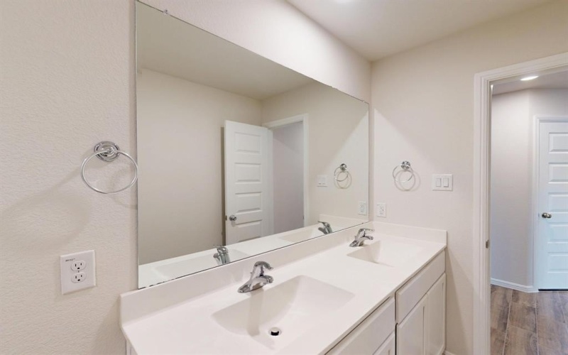 3317 Coronation Court, Denton, TX 76208, 4 Habitaciones Habitaciones , ,3 BañosBaños,Residential,En Venta,3317 Coronation Court,0,20927645