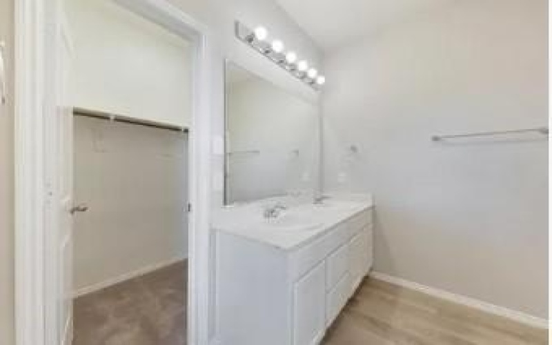 10945 NW Cacao Drive, Fort Worth, TX 76108, 3 Bedrooms Bedrooms, ,2 BathroomsBathrooms,Residential,For Sale,10945 NW Cacao Drive,20927937
